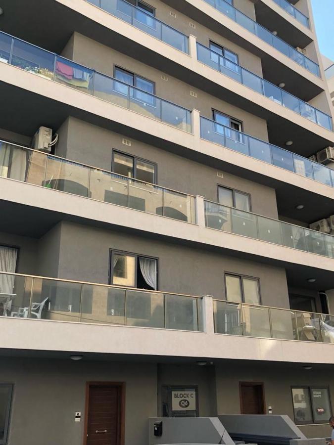 Brand New Apartment 2 Mins From Seafront Сент-Полс-Бей Экстерьер фото